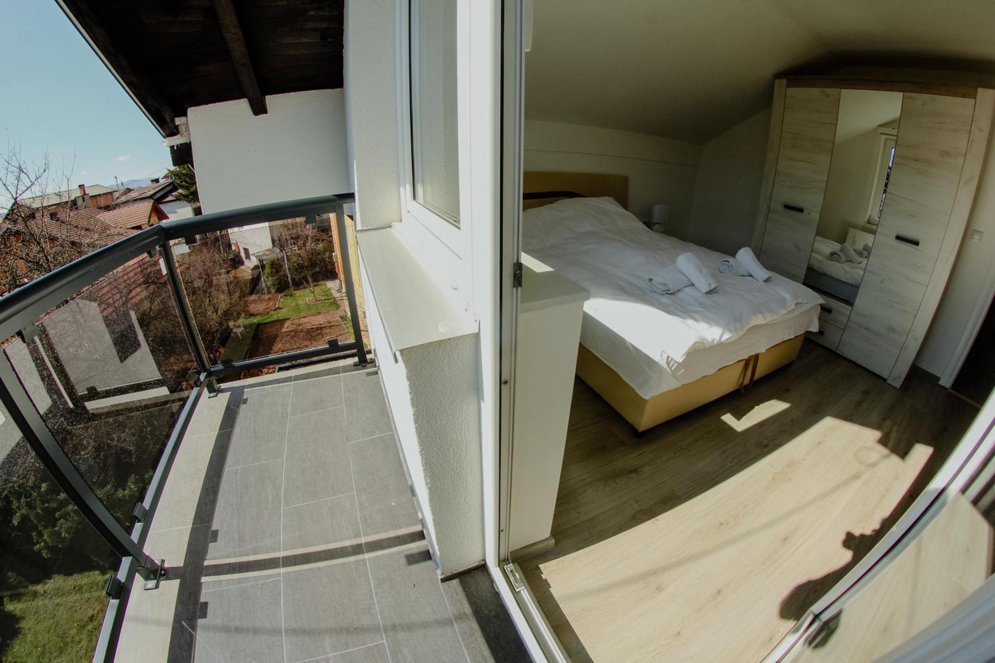 Deluxe Apartments Sarajevo Ngoại thất bức ảnh
