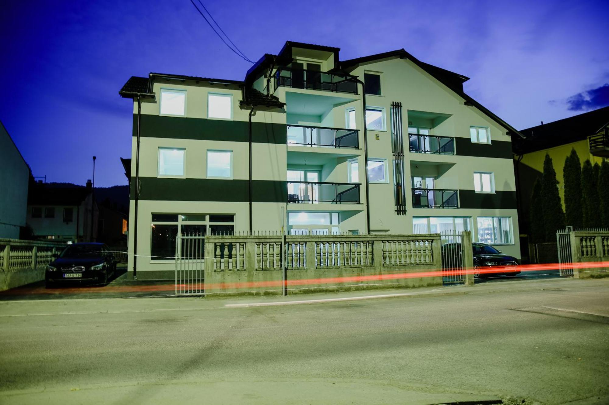 Deluxe Apartments Sarajevo Ngoại thất bức ảnh