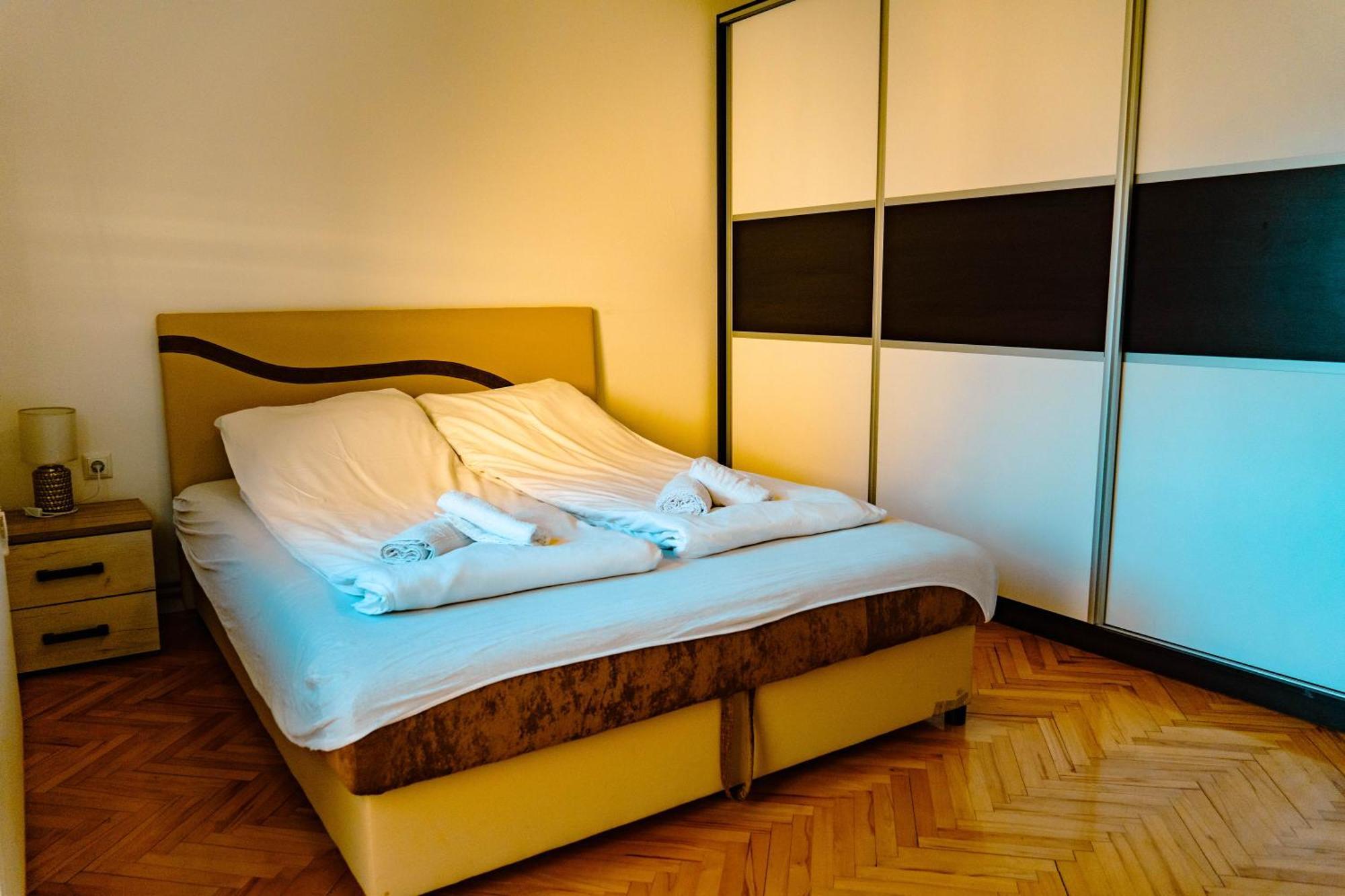 Deluxe Apartments Sarajevo Ngoại thất bức ảnh