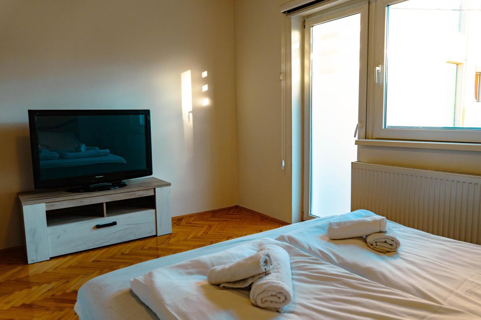 Deluxe Apartments Sarajevo Ngoại thất bức ảnh