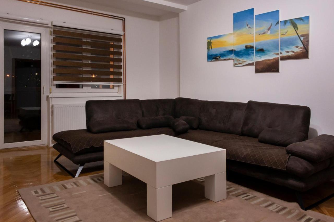 Deluxe Apartments Sarajevo Ngoại thất bức ảnh